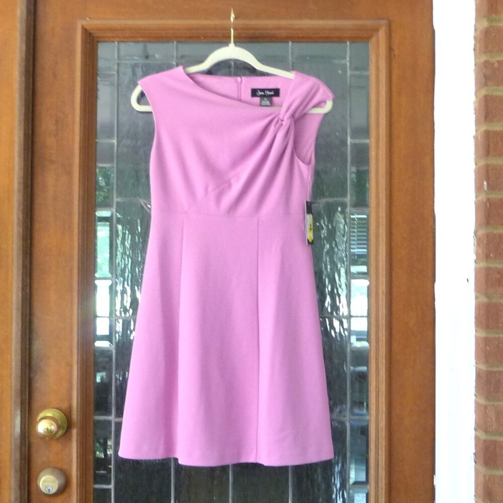 NWT JESSICA HOWARD SLEEVELESS DRESS SIZE 4 PETITE